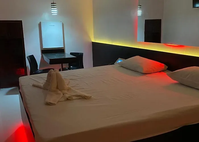 Hotel com jacuzzi: Motel Bora Bora